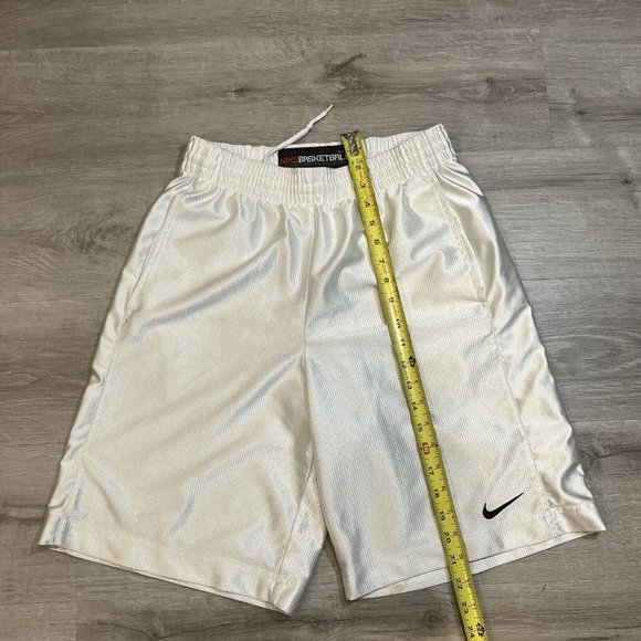 Vintage Rare Nike Basketball Dazzle Shorts Silky  Smooth White Small‎ - Picture 3 of 5